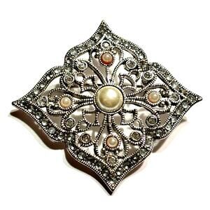 Silver filigree style brooch square faux pearls ornate vintage Edwardian look